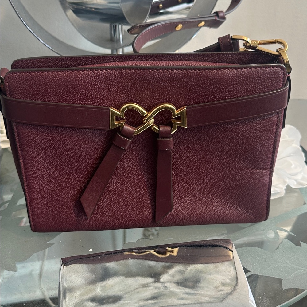 New York Toujours Medium Crossbody Cheerywood bag